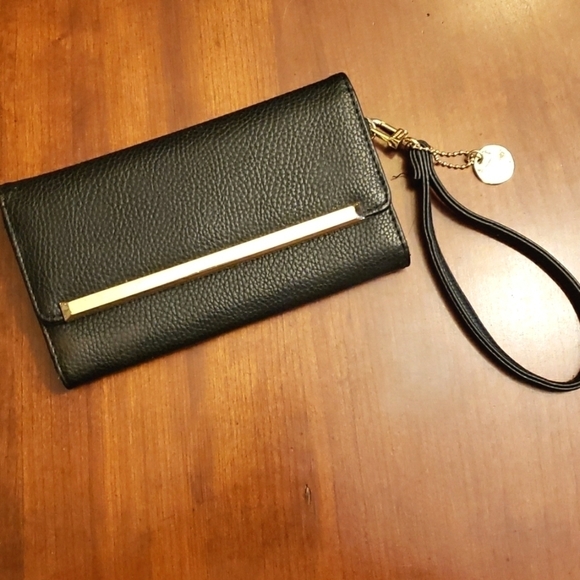 Steve Madden Wristlet Wallet Black Faux Leather EUC - Picture 1 of 12